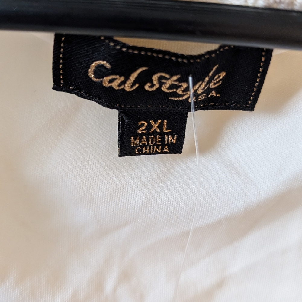 NWT Cal Style boho lace feminine embroidered cream sleeveless blouse. size 2XL. - Picture 5 of 9